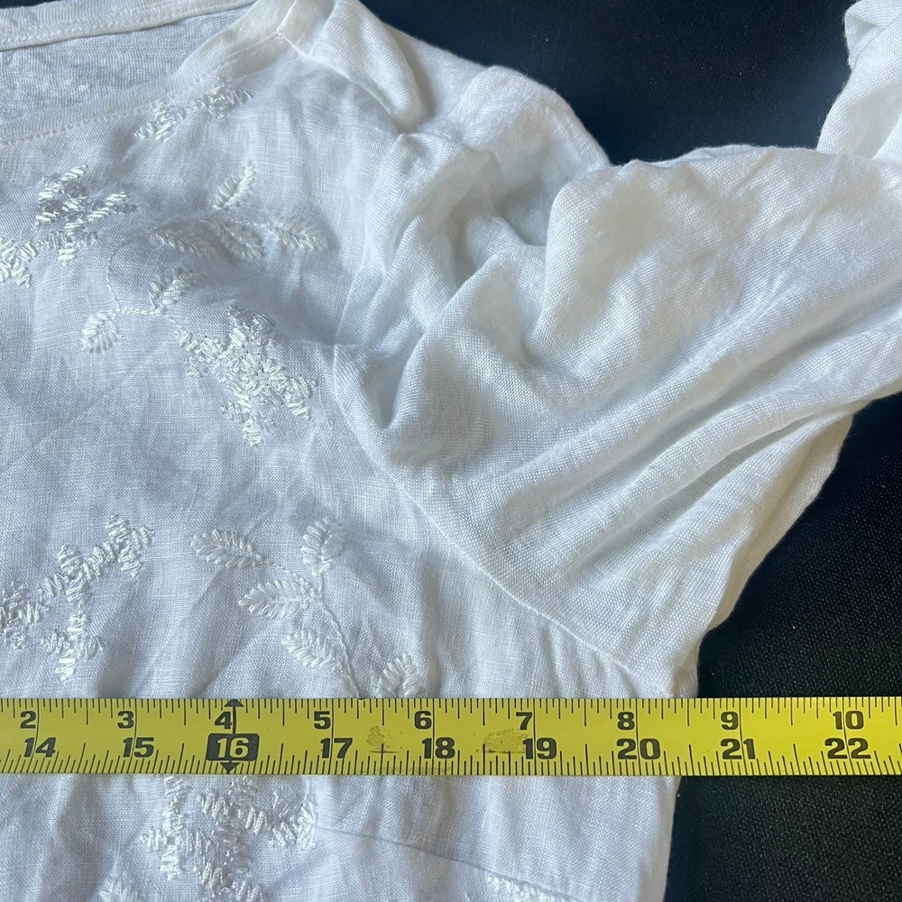 J. Jill Love Linen White Floral Embroidered 3/4 Sleeve Top M Knit Boho Resort - Picture 6 of 7